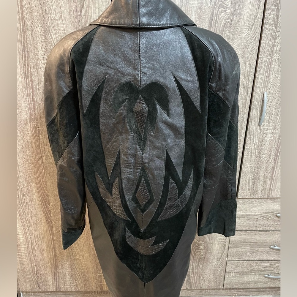 BOUTIQUE OF LEATHERS Vintage Black Aztec Design Genuine Leather Jacket. - Picture 3 of 15